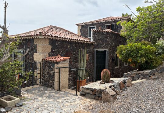 Finca de estilo tradicional en una ubicación totalmente aislada con vistas