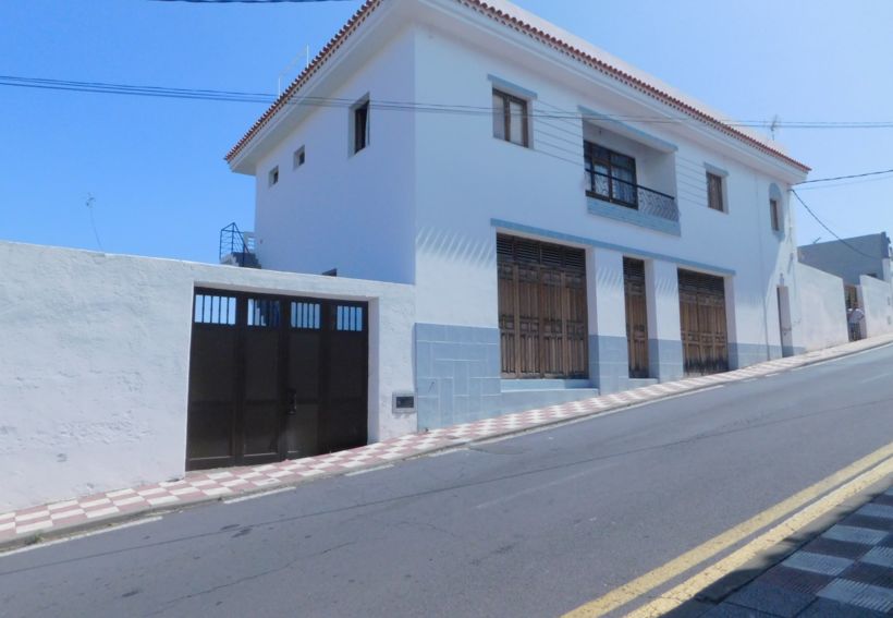 Casa de pueblo con preciosas vistas al Atlántico