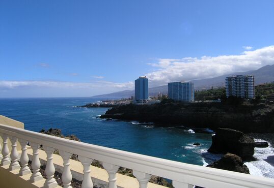 Elegante apartamento frente al mar