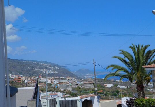 Casa de pueblo con preciosas vistas al Atlántico